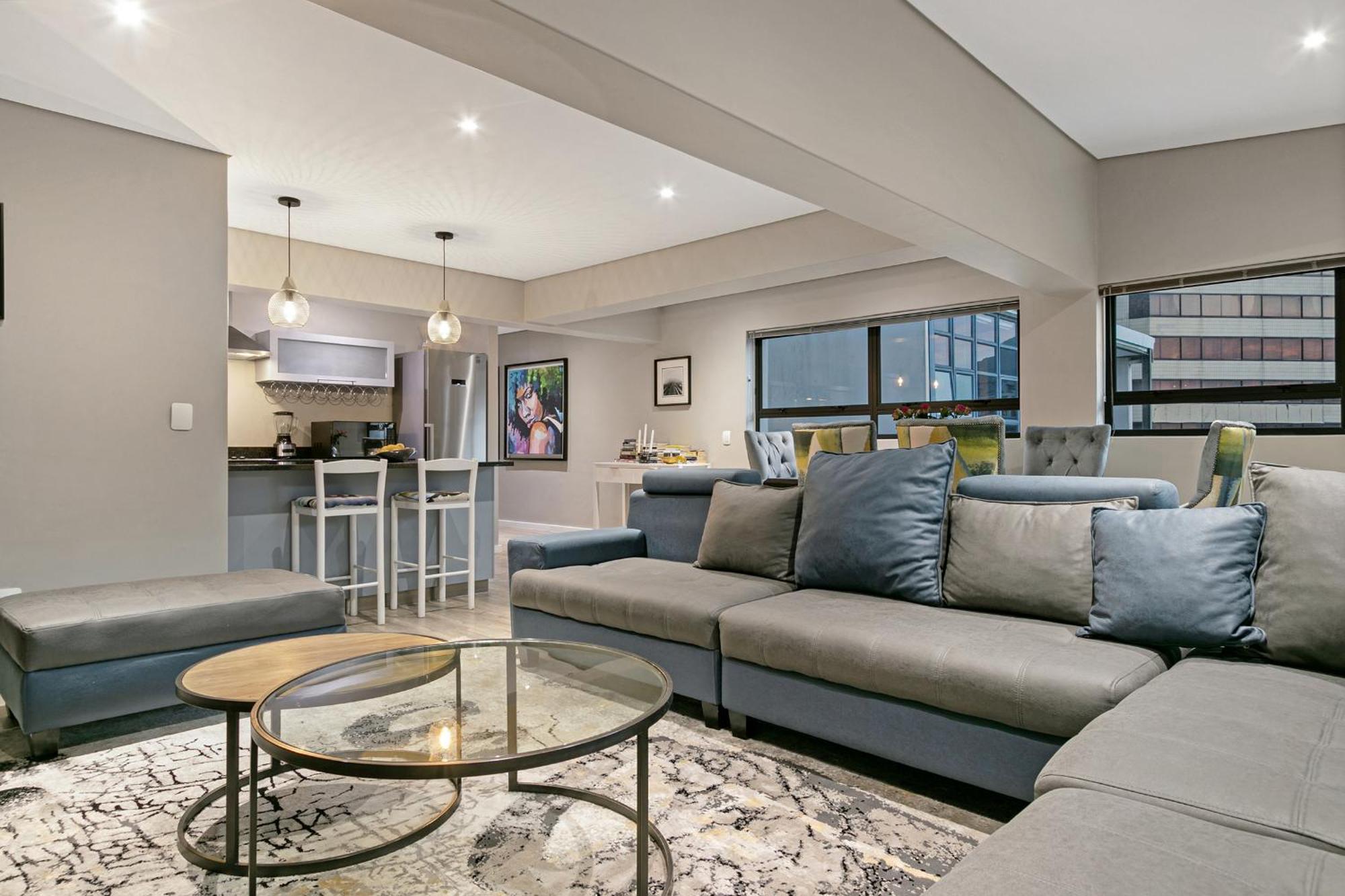 2 Bd Penthouse In The Heart Of The Mother Apartment *